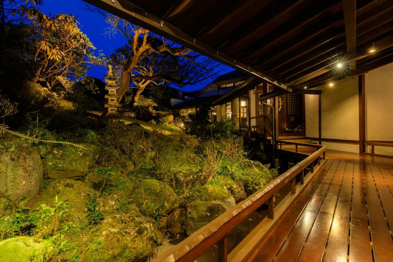 Shirakabeso Hotel Izu  Luaran gambar